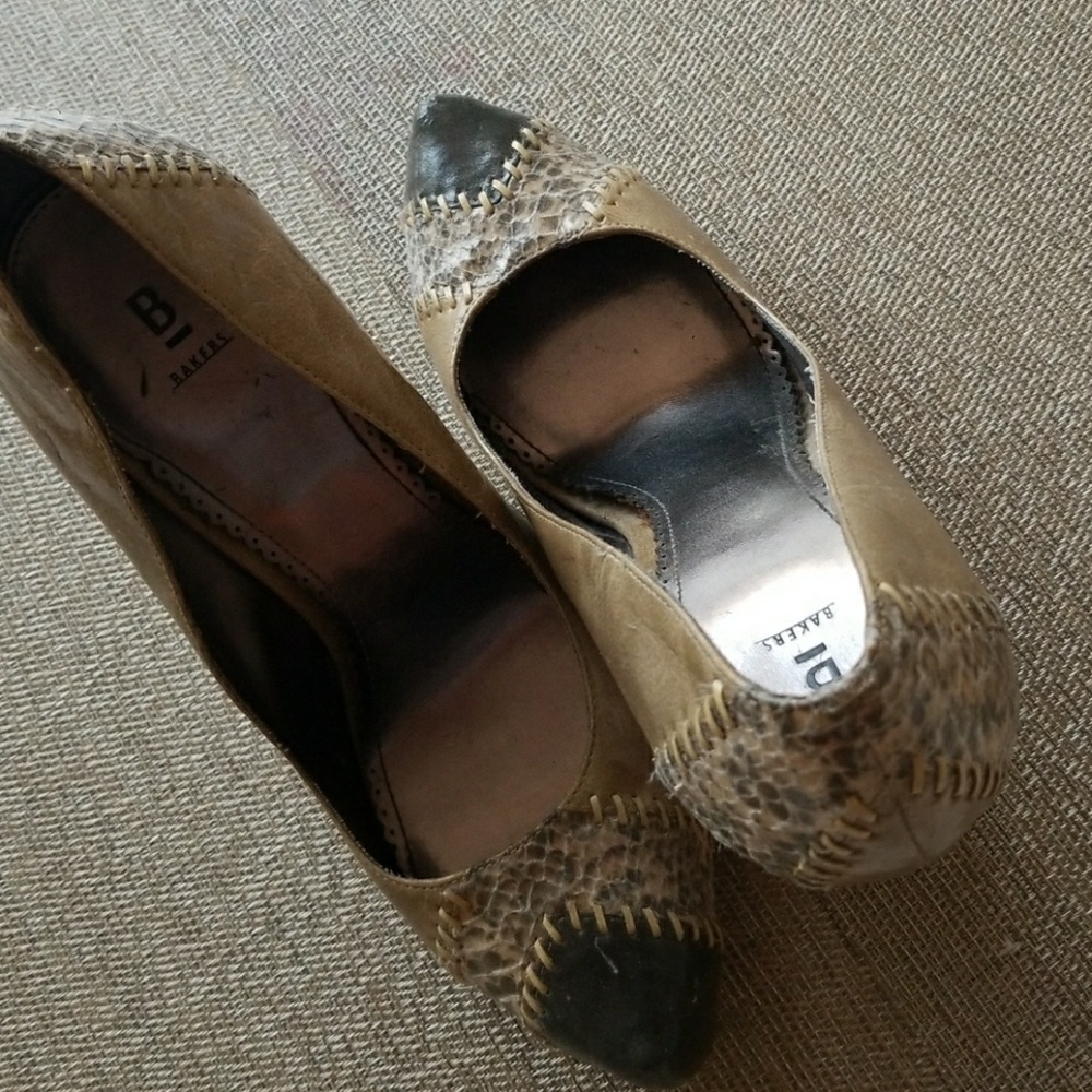 Carla platform, Bakers Heels